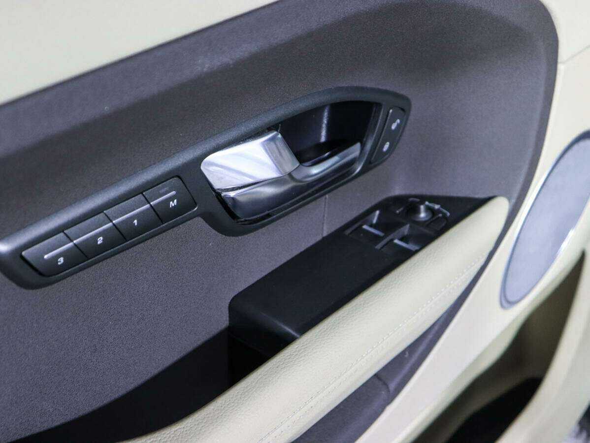 Land Rover Range Rover Evoque б/у, 2012, Автоматическая. Фото: #18