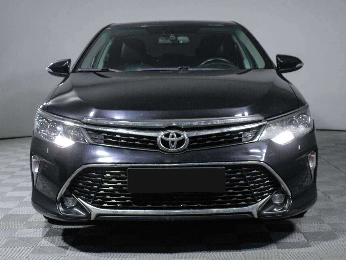 Toyota Camry б/у, 2018, Автоматическая. Фото: #1
