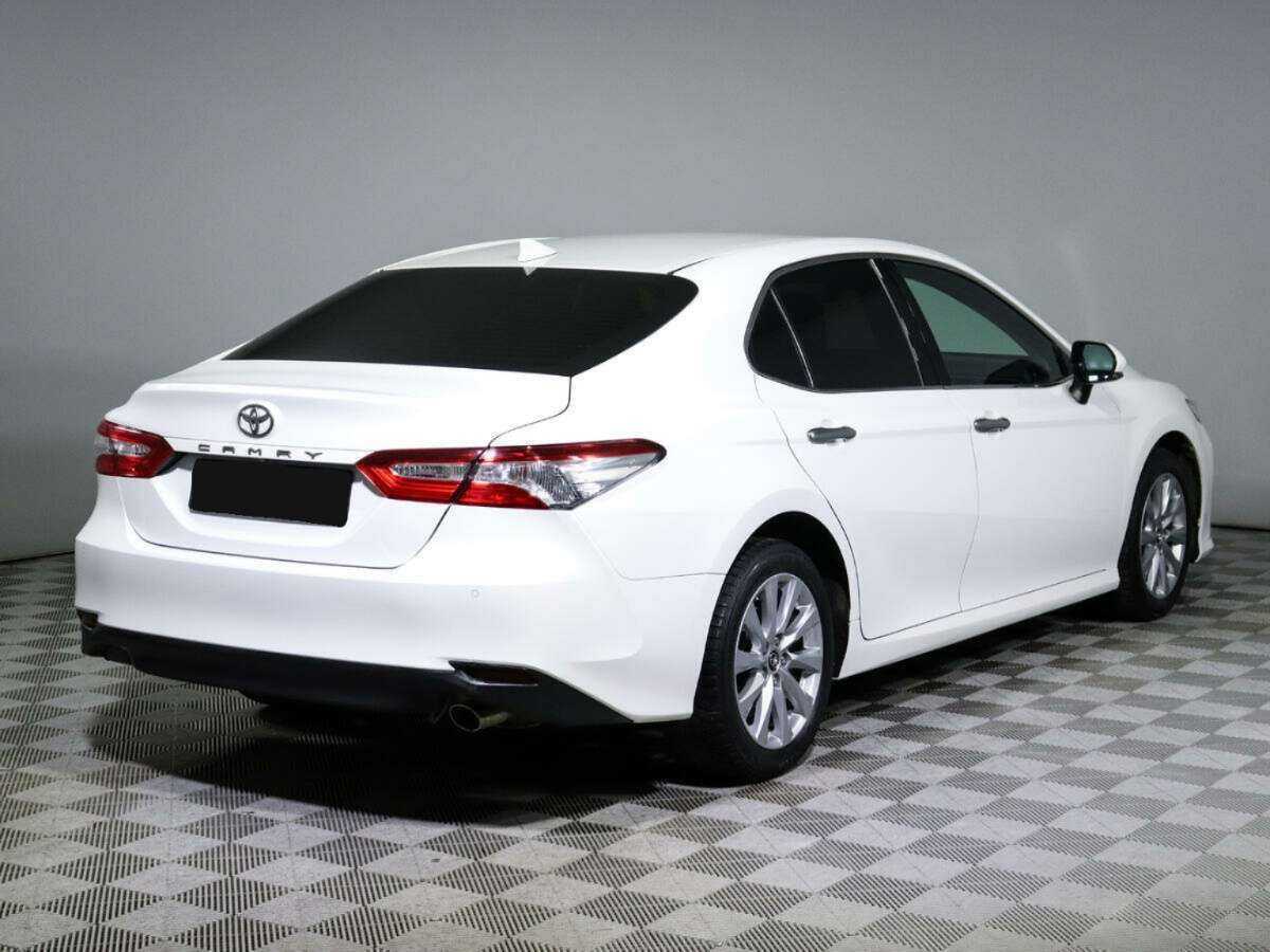 Toyota Camry б/у, 2018, Автоматическая. Фото: #4