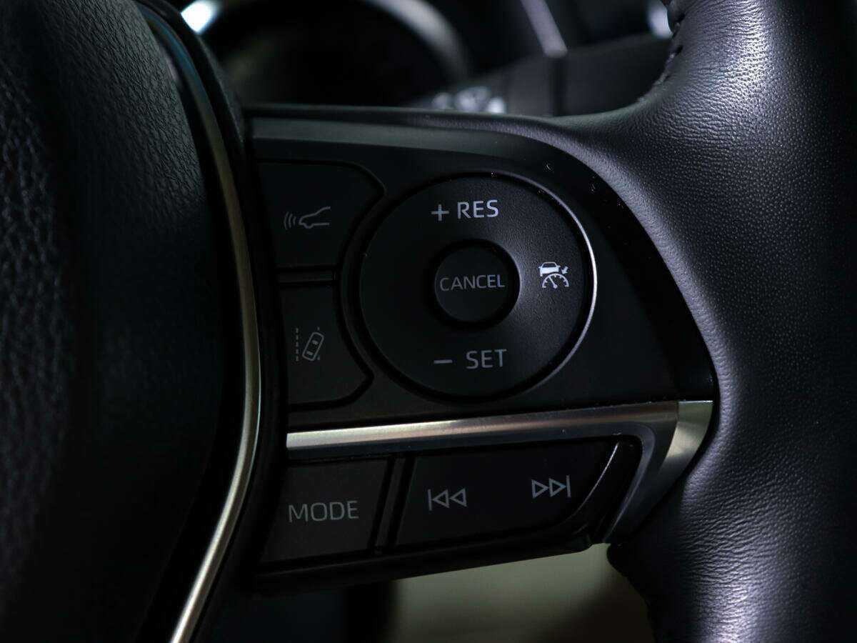 Toyota Camry б/у, 2020, Автоматическая. Фото: #16