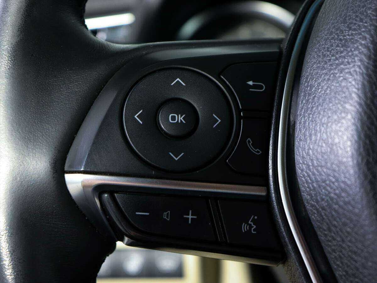 Toyota Camry б/у, 2020, Автоматическая. Фото: #17