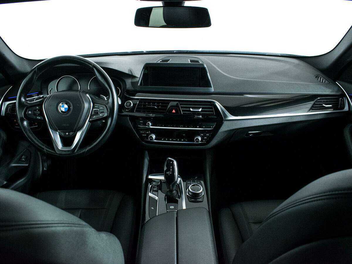 BMW 5 серии б/у, 2018, Автоматическая. Фото: #9