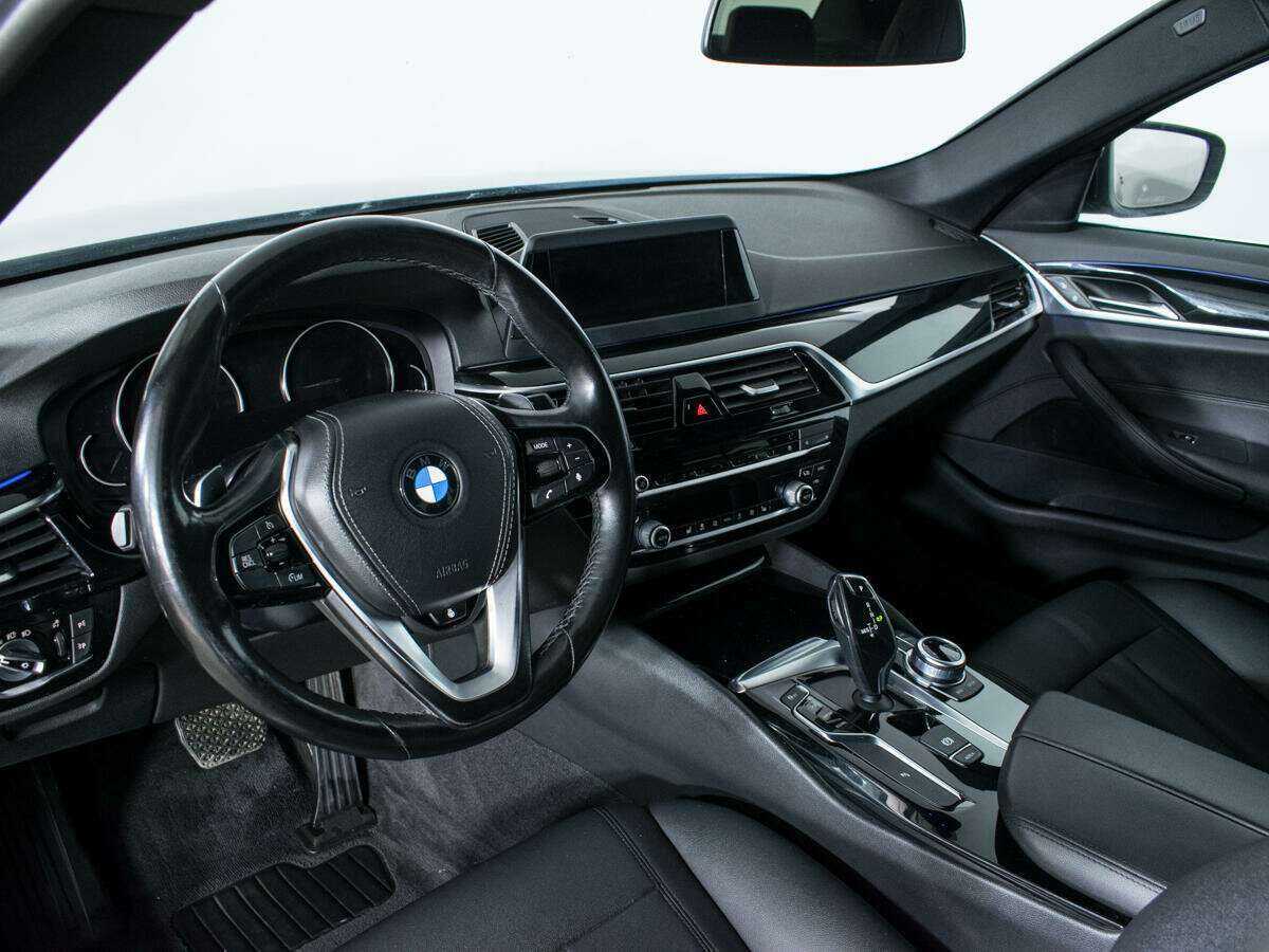 BMW 5 серии б/у, 2018, Автоматическая. Фото: #10