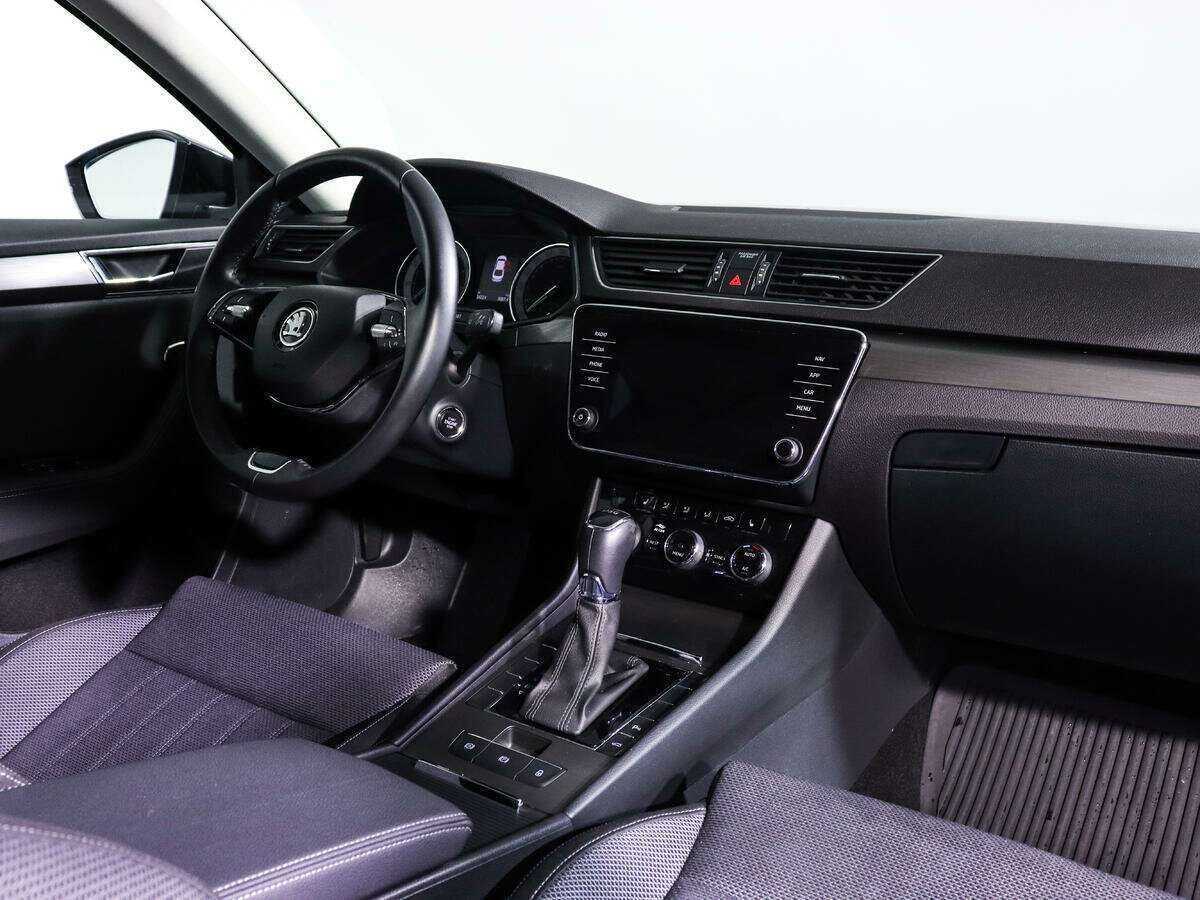 Skoda Superb б/у, 2020, Роботизированная. Фото: #7