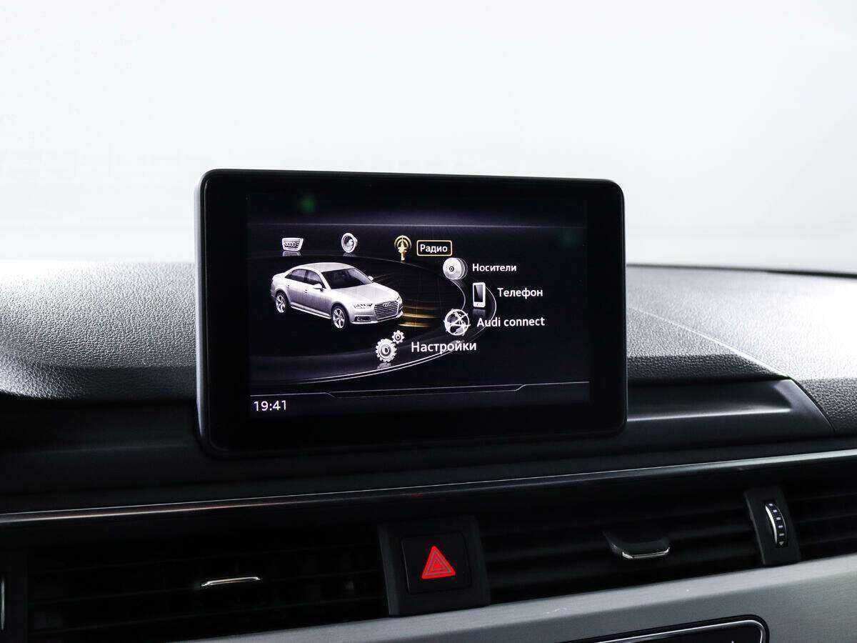 Audi A4 б/у, 2017, Роботизированная. Фото: #11