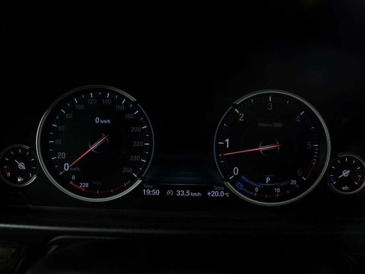 BMW 5 серии б/у, 2015, Автоматическая. Фото: #7