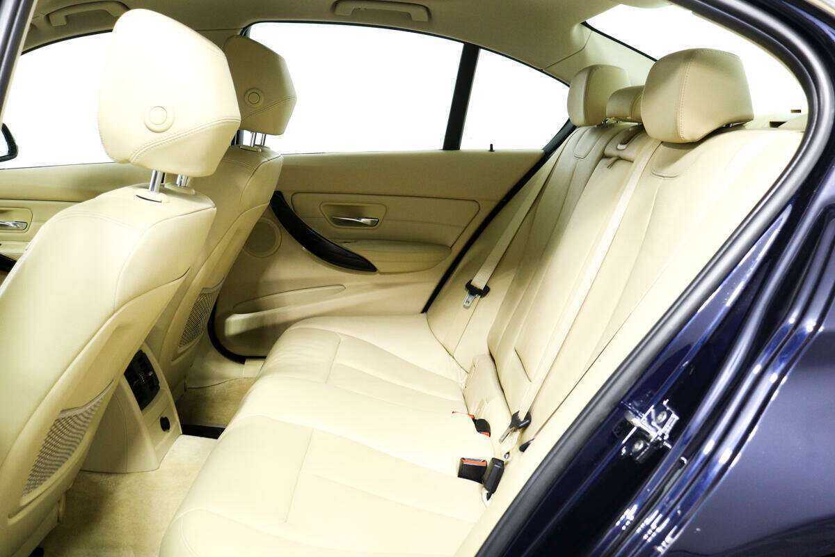 BMW 3 серии б/у, 2012, Автоматическая. Фото: #11