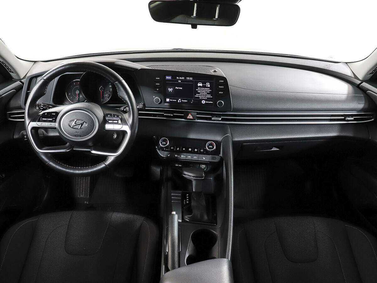 Hyundai Elantra б/у, 2021, Автоматическая. Фото: #11