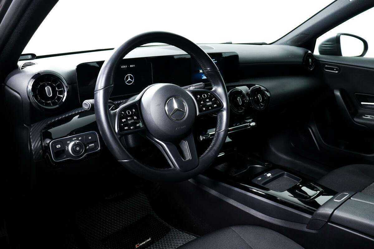 Mercedes-Benz A-Класс б/у, 2019, Роботизированная. Фото: #12