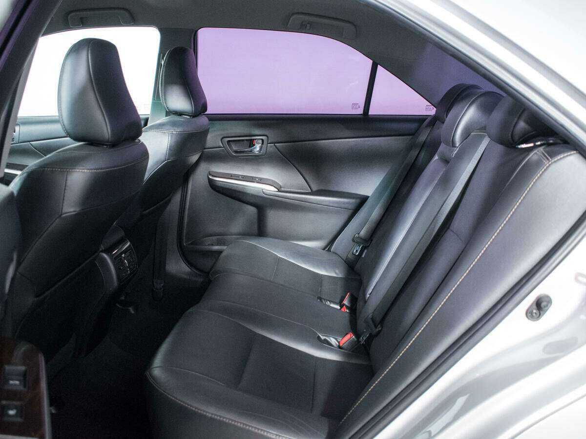 Toyota Camry б/у, 2015, Автоматическая. Фото: #9