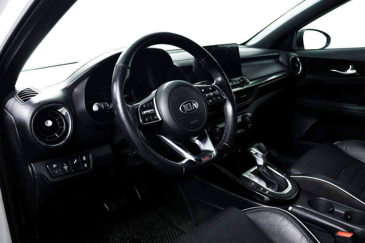 Kia Cerato б/у, 2020, Автоматическая. Фото: #12