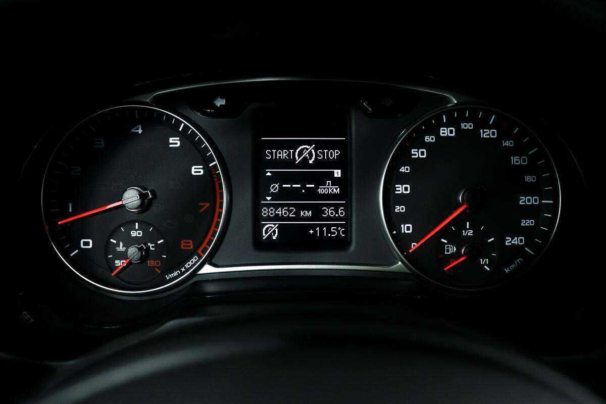 Audi A1 б/у, 2013, Роботизированная. Фото: #9