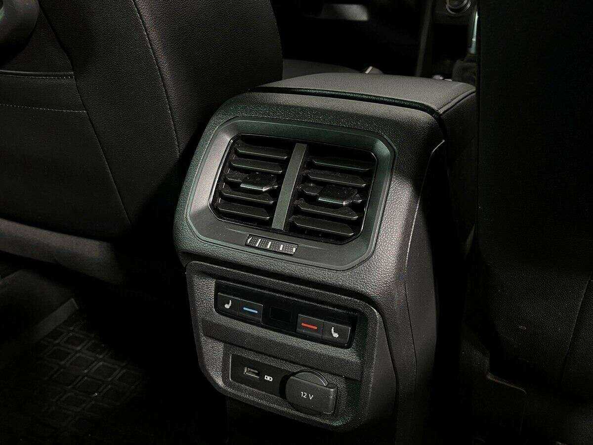 Volkswagen Tiguan б/у, 2018, Роботизированная. Фото: #13