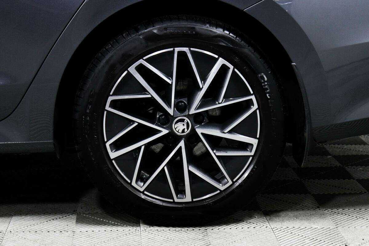 Skoda Octavia б/у, 2021, Автоматическая. Фото: #12