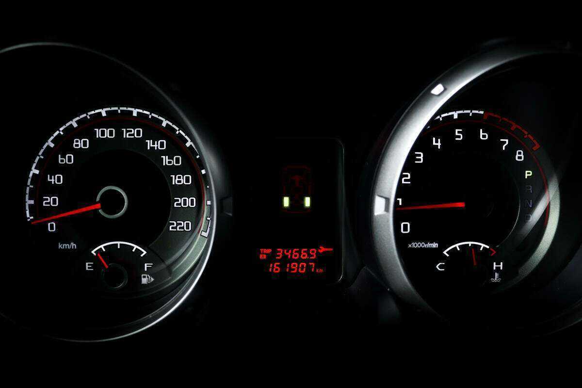 Mitsubishi Pajero б/у, 2012, Автоматическая. Фото: #9