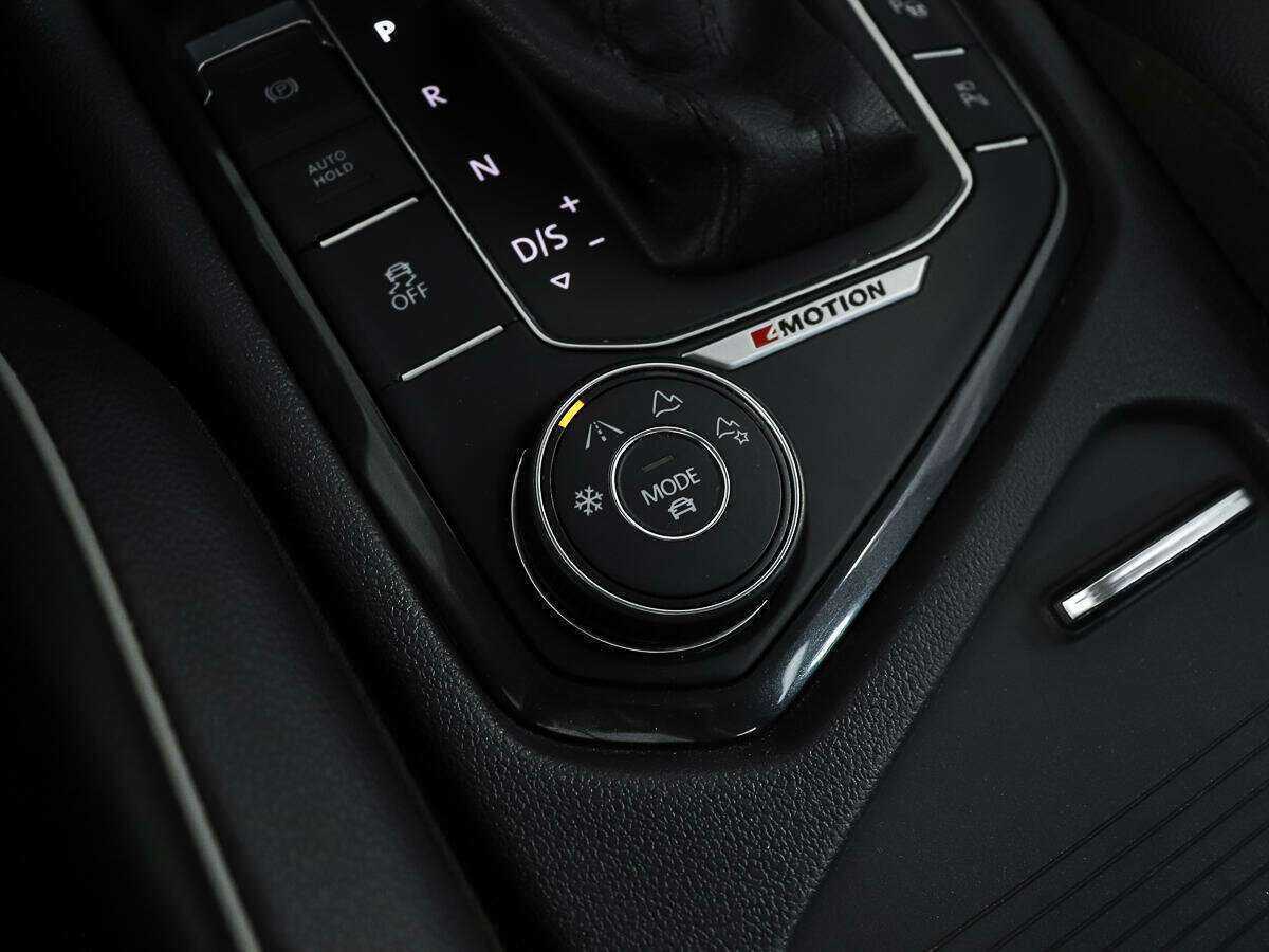 Volkswagen Tiguan б/у, 2017, Роботизированная. Фото: #17