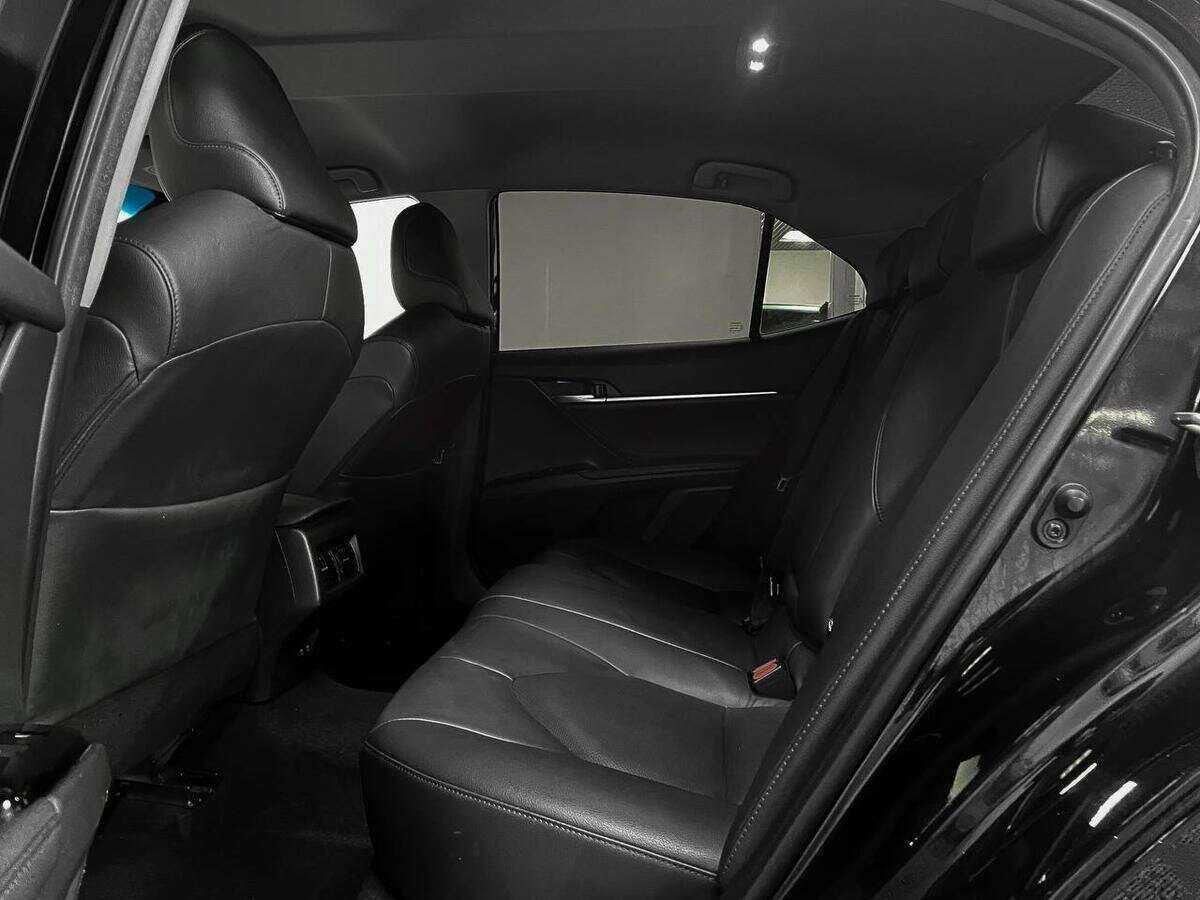 Toyota Camry б/у, 2018, Автоматическая. Фото: #8