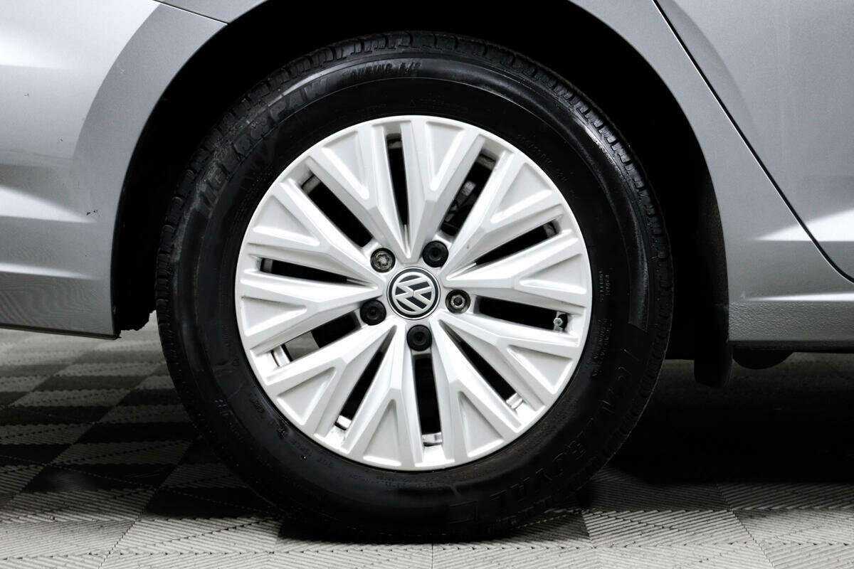 Volkswagen Jetta б/у, 2019, Автоматическая. Фото: #13