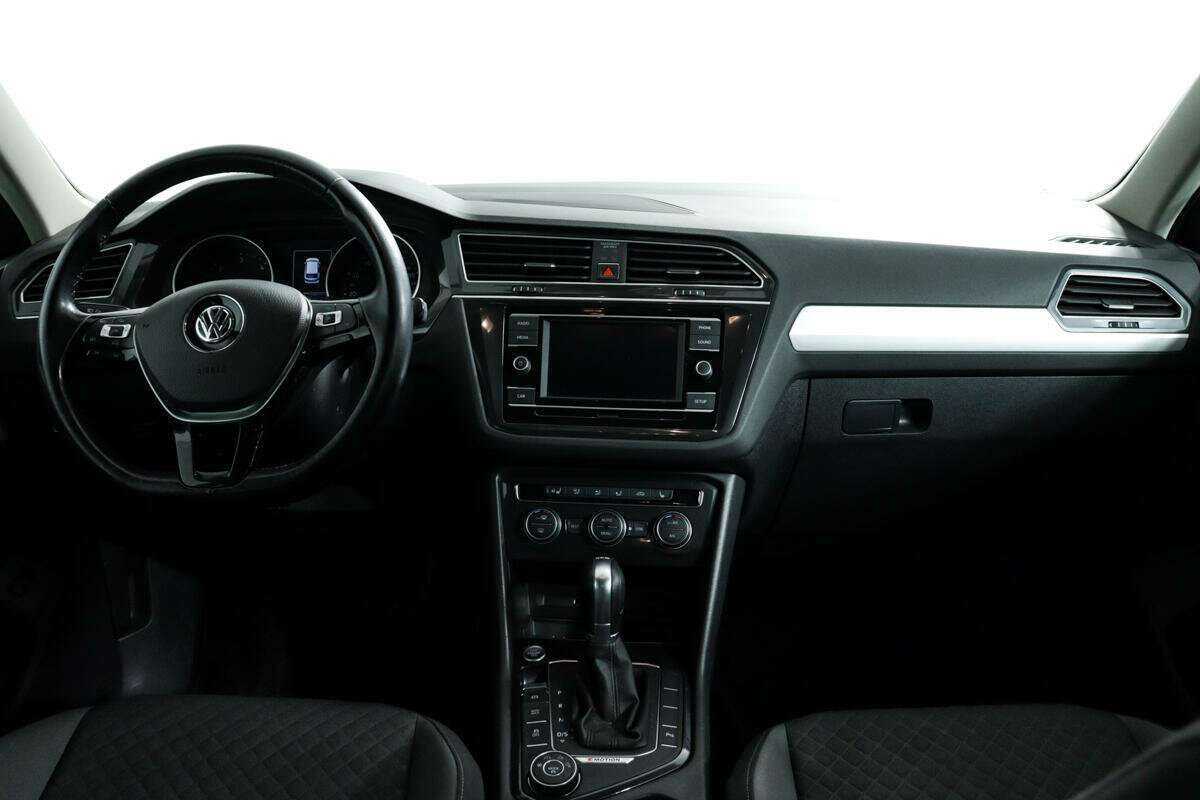Volkswagen Tiguan б/у, 2017, Роботизированная. Фото: #10
