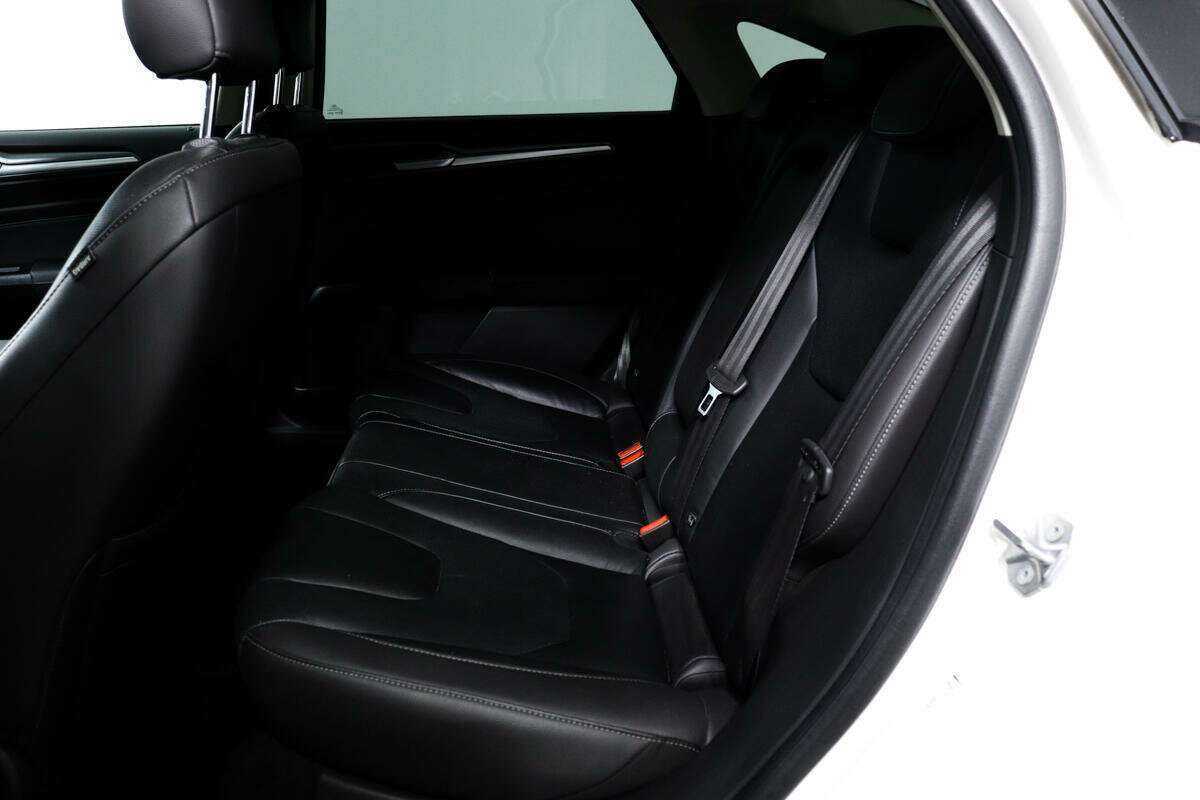 Ford Mondeo б/у, 2016, Автоматическая. Фото: #11