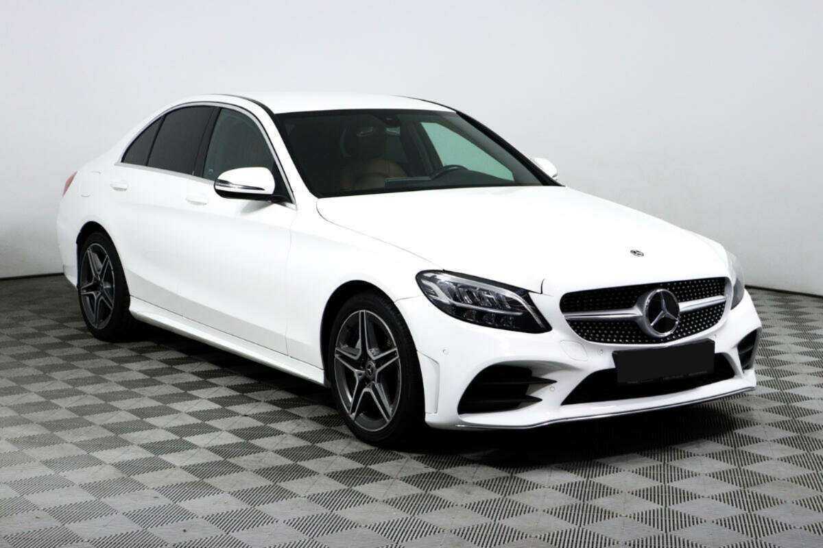 Mercedes-Benz C-Класс б/у, 2018, Автоматическая. Фото: #2