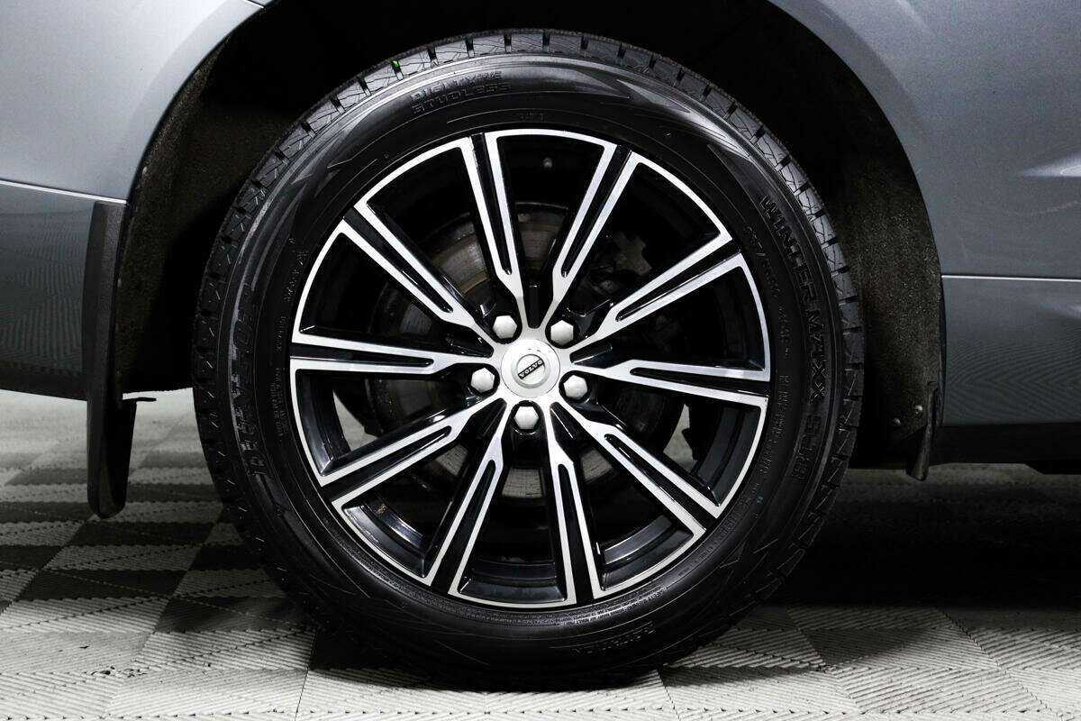 Volvo XC60 б/у, 2018, Автоматическая. Фото: #13