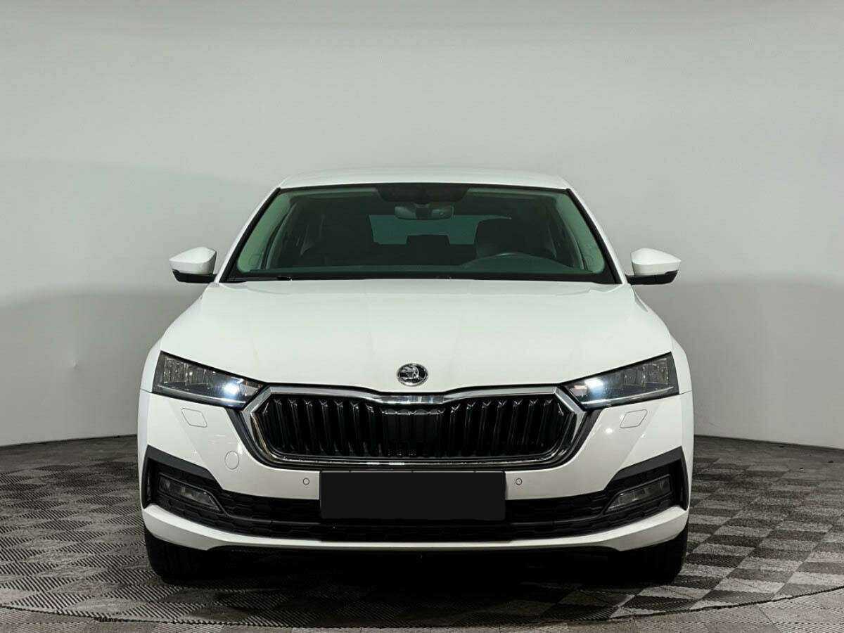 Skoda Octavia б/у, 2020, Автоматическая. Фото: #1