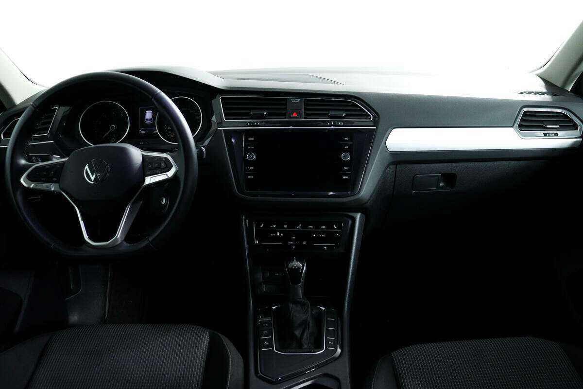 Volkswagen Tiguan б/у, 2021, Роботизированная. Фото: #10