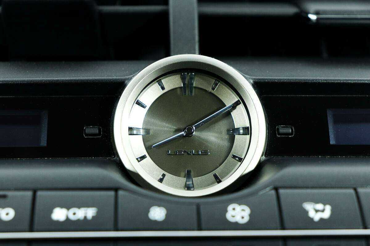 Lexus NX б/у, 2016, Вариатор. Фото: #14