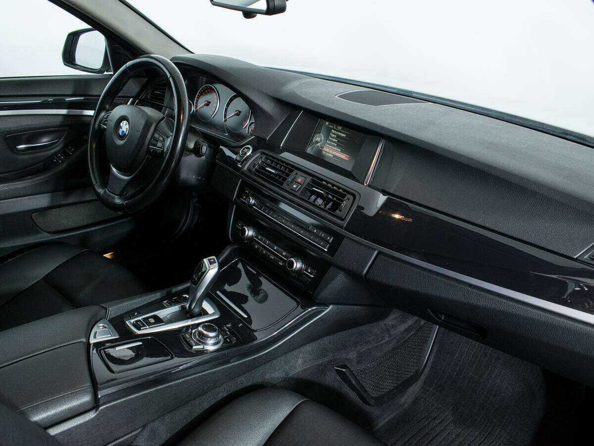 BMW 5 серии б/у, 2016, Автоматическая. Фото: #8