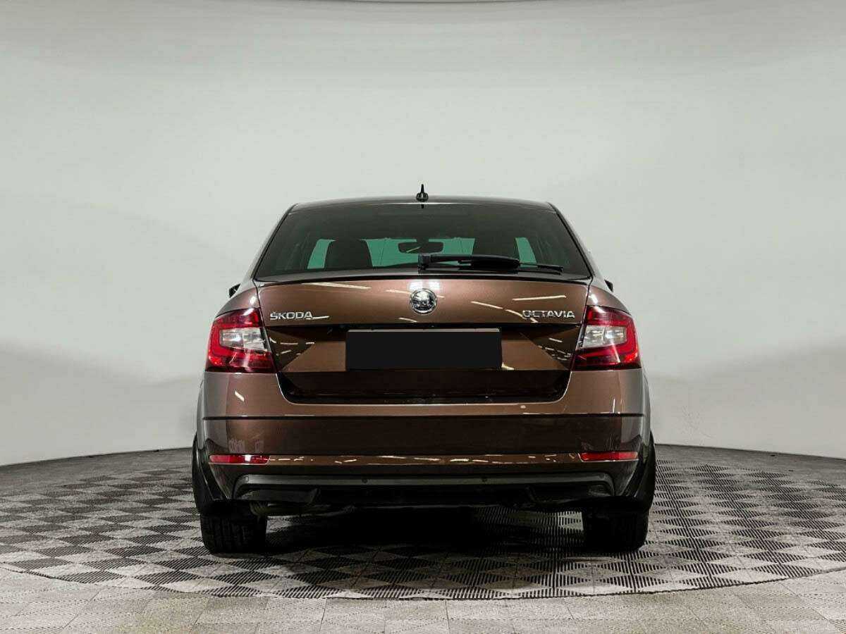 Skoda Octavia б/у, 2018, Роботизированная. Фото: #5