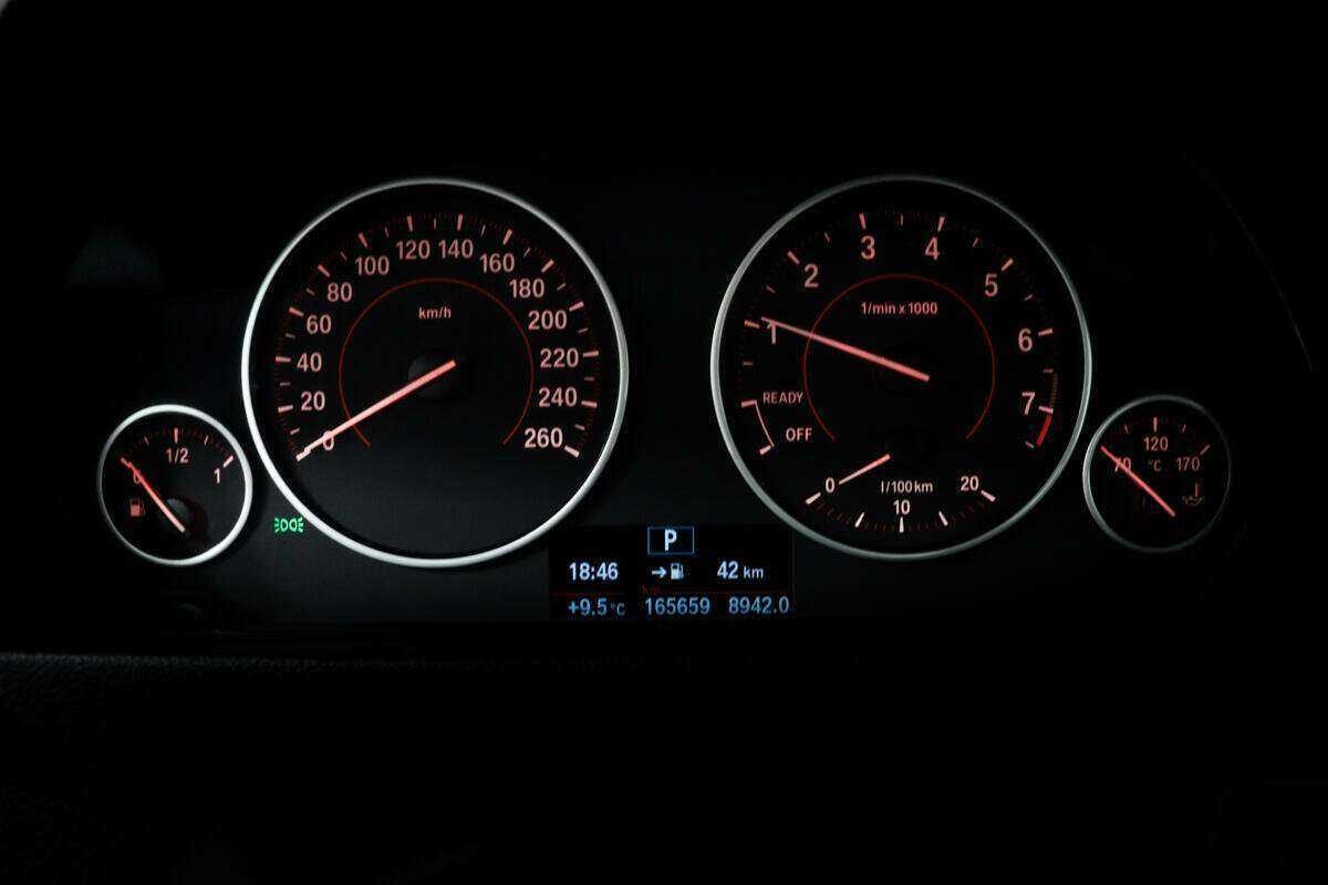 BMW 3 серии б/у, 2018, Автоматическая. Фото: #9