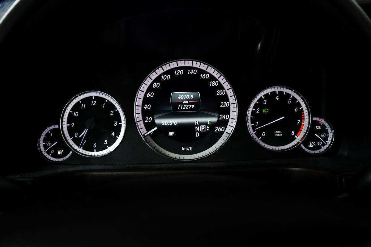 Mercedes-Benz E-Класс б/у, 2012, Автоматическая. Фото: #9