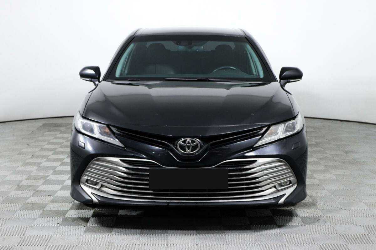 Toyota Camry б/у, 2019, Автоматическая. Фото: #1