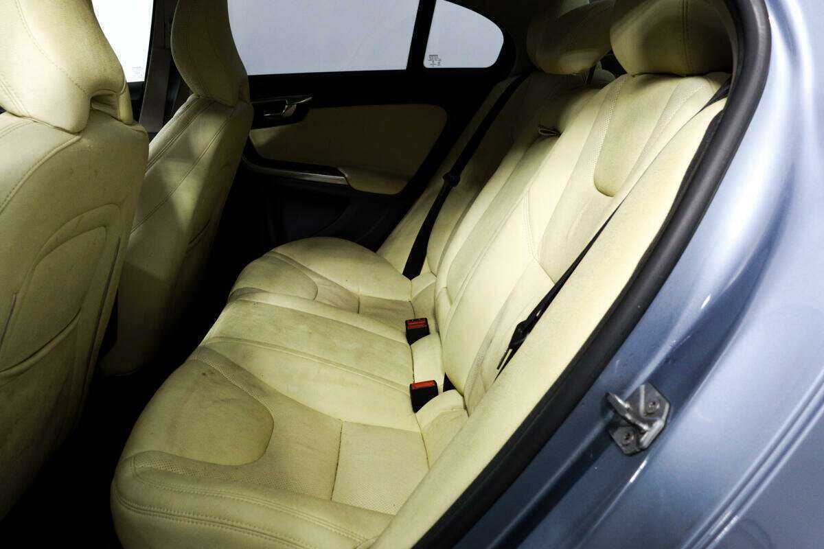 Volvo S60 б/у, 2017, Автоматическая. Фото: #11