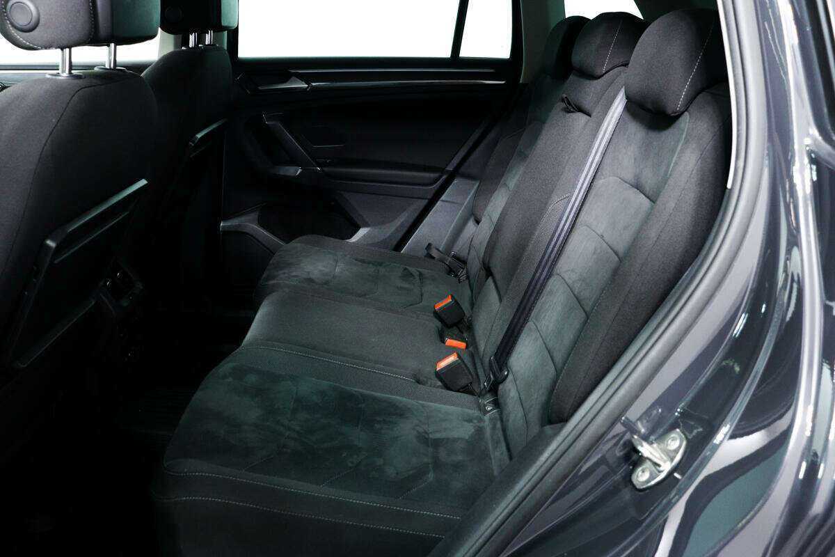 Volkswagen Tiguan б/у, 2018, Роботизированная. Фото: #11