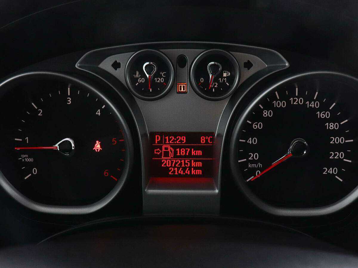 Форд Куга б/у, 2012, Роботизированная. Фото: #10