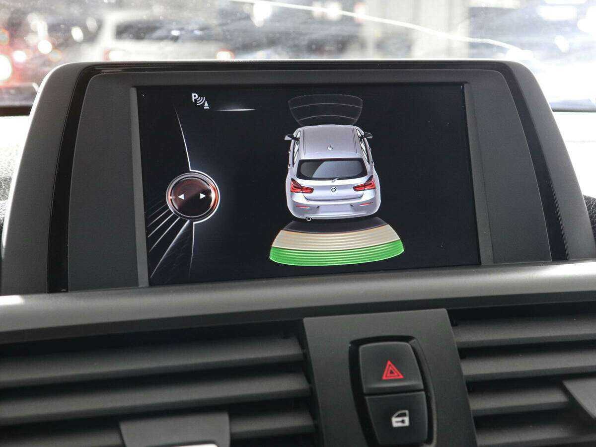 BMW 1 серии б/у, 2016, Автоматическая. Фото: #9