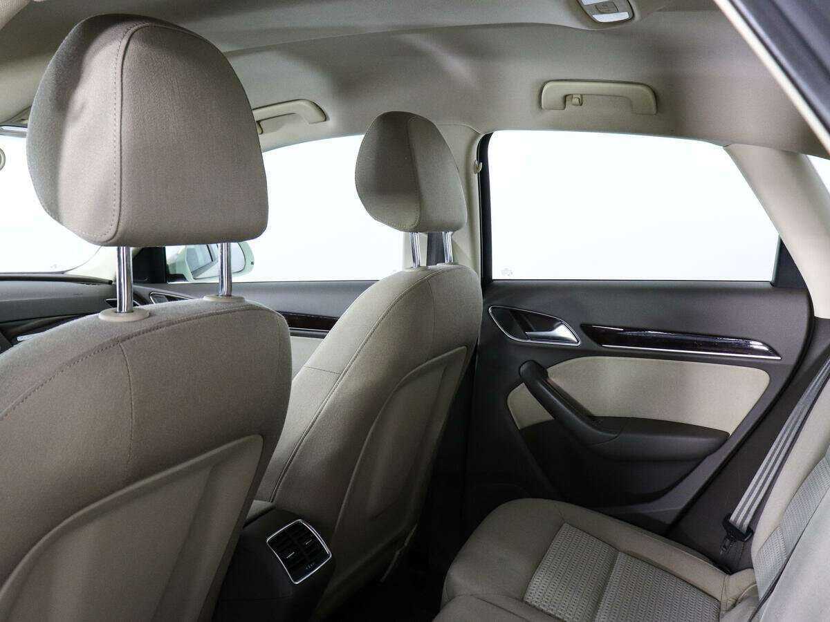 Audi Q3 б/у, 2012, Роботизированная. Фото: #10