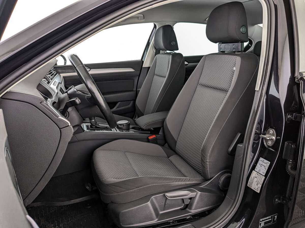 Volkswagen Passat б/у, 2016, Роботизированная. Фото: #14