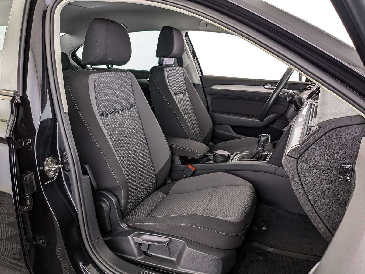 Volkswagen Passat б/у, 2016, Роботизированная. Фото: #18