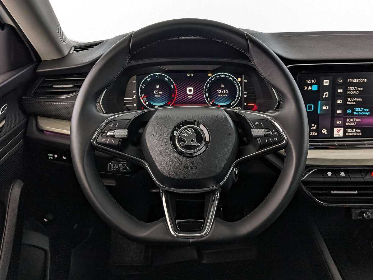 Skoda Octavia б/у, 2023, Роботизированная. Фото: #16