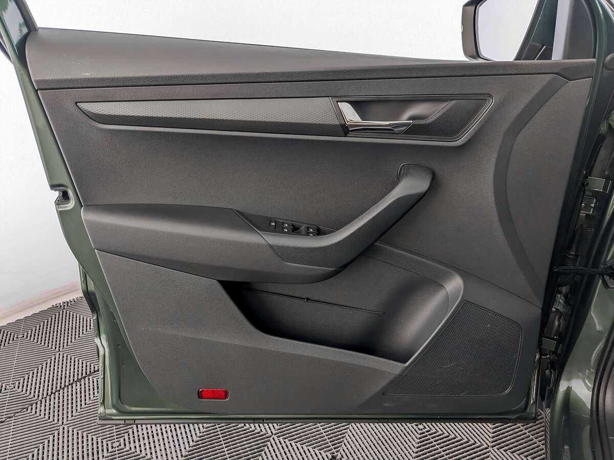 Skoda Karoq б/у, 2020, Автоматическая. Фото: #13