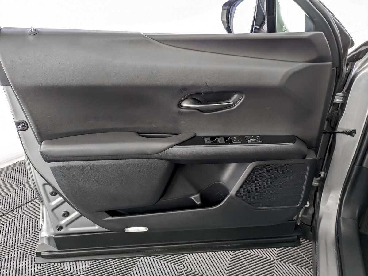 Lexus UX б/у, 2020, Вариатор. Фото: #14