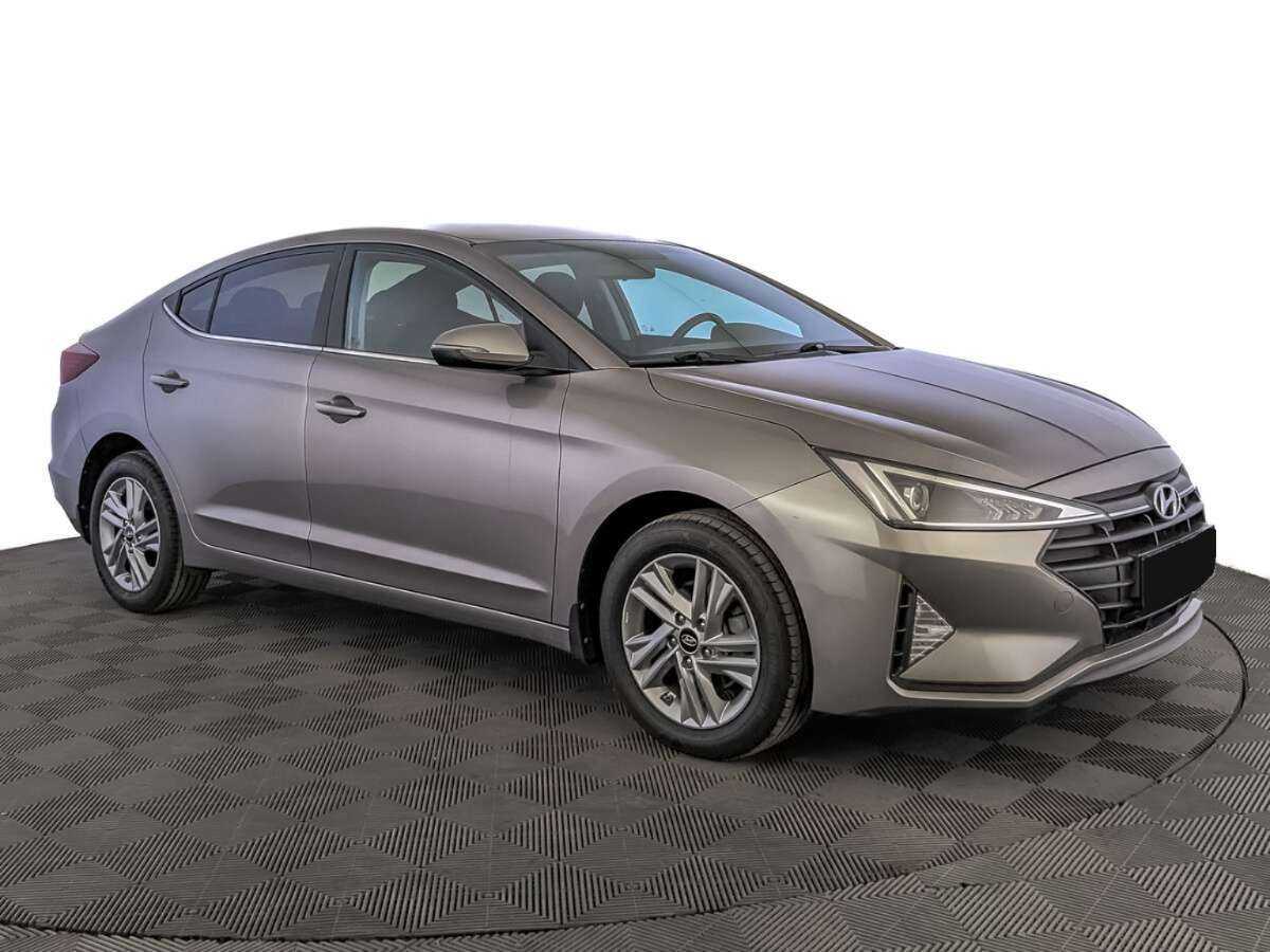 Hyundai Elantra б/у, 2019, Автоматическая. Фото: #2