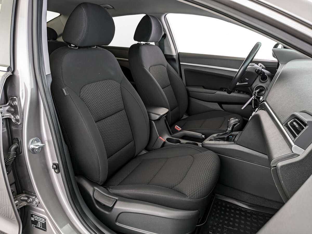 Hyundai Elantra б/у, 2019, Автоматическая. Фото: #18