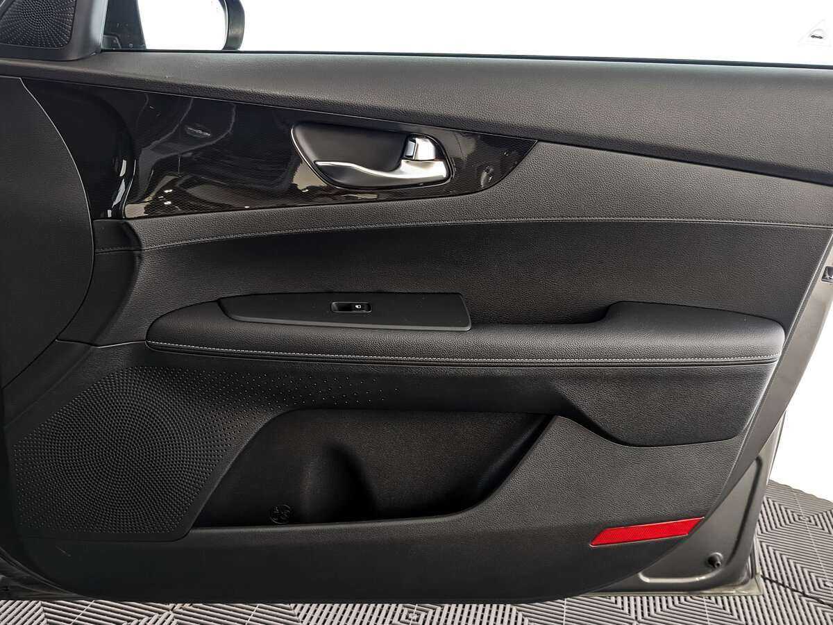 Kia Cerato б/у, 2021, Автоматическая. Фото: #20