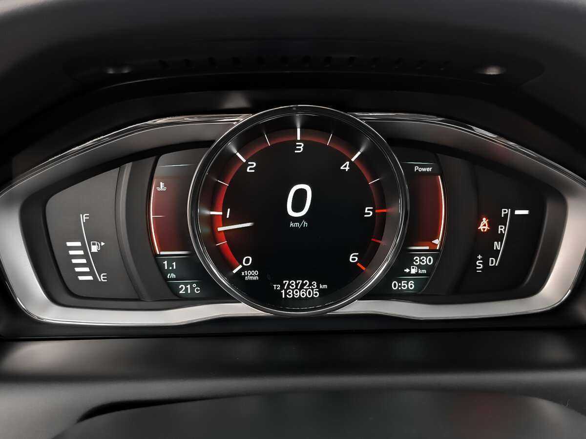 Volvo XC60 б/у, 2015, Автоматическая. Фото: #11