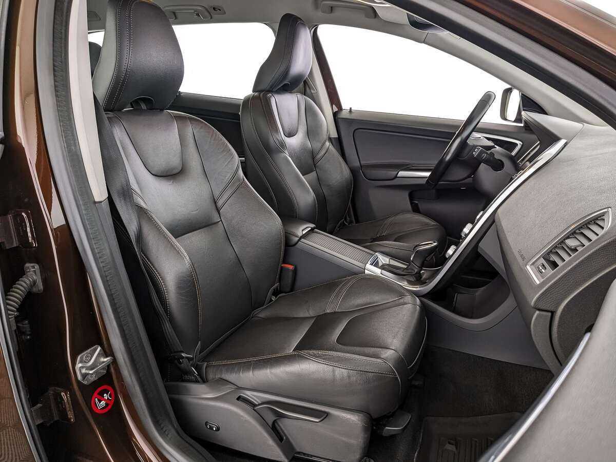 Volvo XC60 б/у, 2015, Автоматическая. Фото: #19