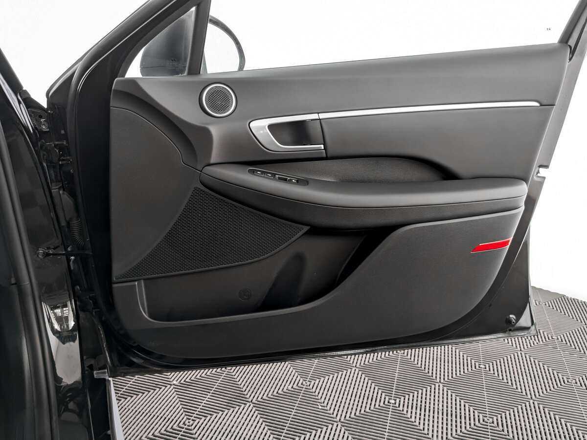 Hyundai Sonata б/у, 2020, Автоматическая. Фото: #23